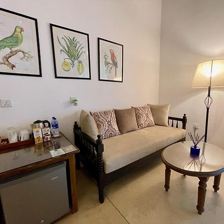 Claire Villa By Younger Villas & Resorts Ahangama Exterior foto