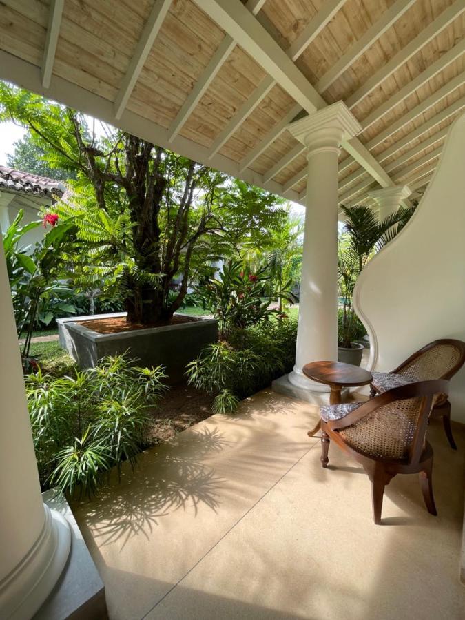 Claire Villa By Younger Villas & Resorts Ahangama Exterior foto