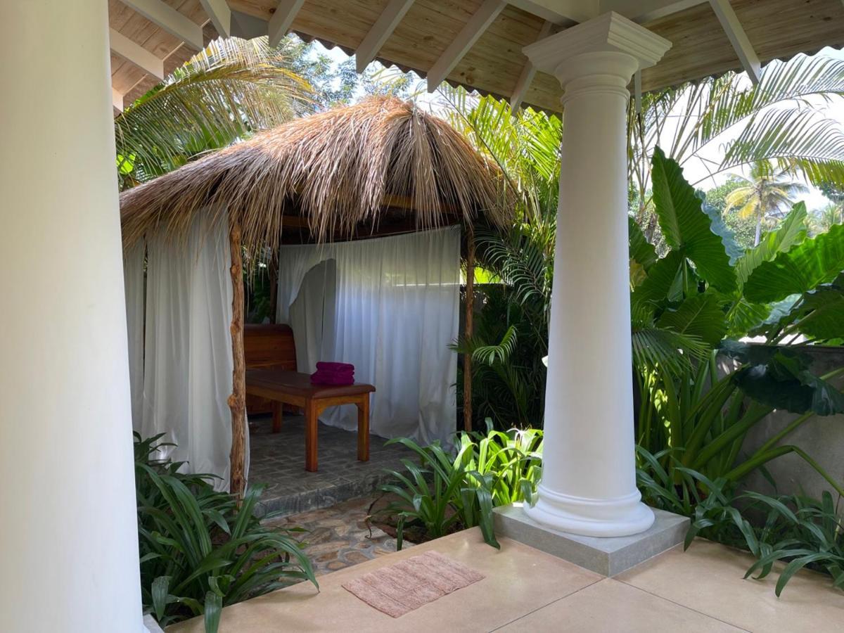 Claire Villa By Younger Villas & Resorts Ahangama Exterior foto