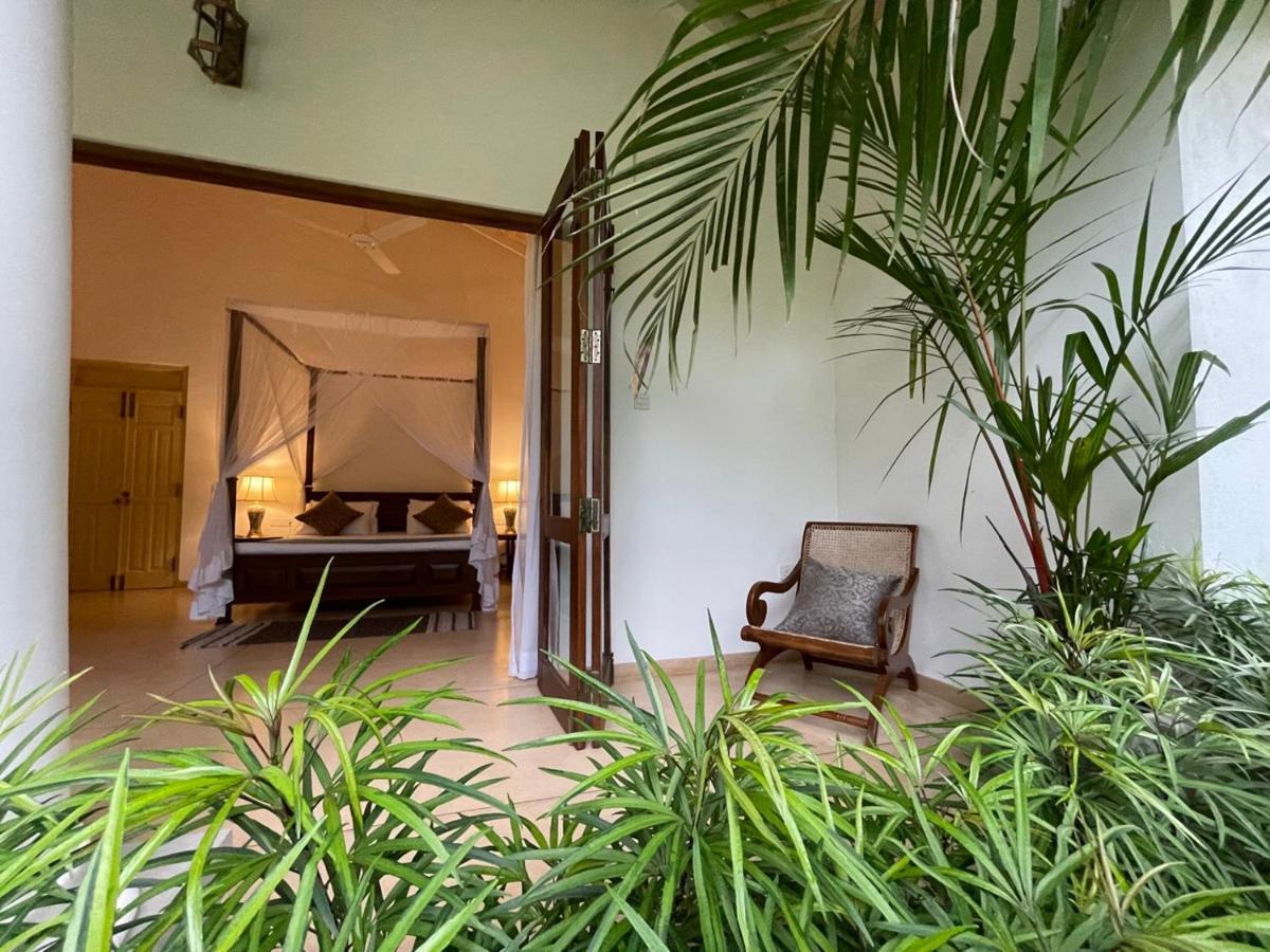 Claire Villa By Younger Villas & Resorts Ahangama Exterior foto